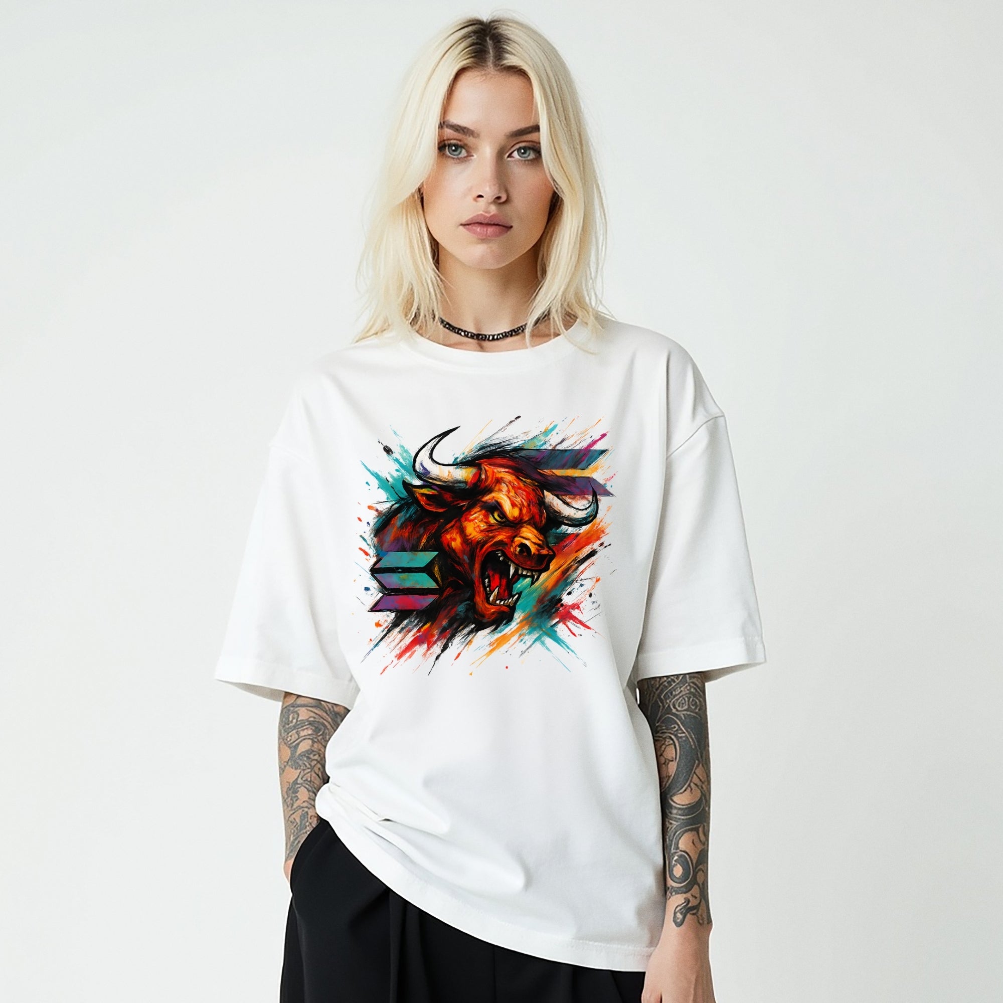 Solana Bull T-Shirt | Women's Crypto Shirt for Traders, Degens & Blockchain Fans | Inspired by Solana